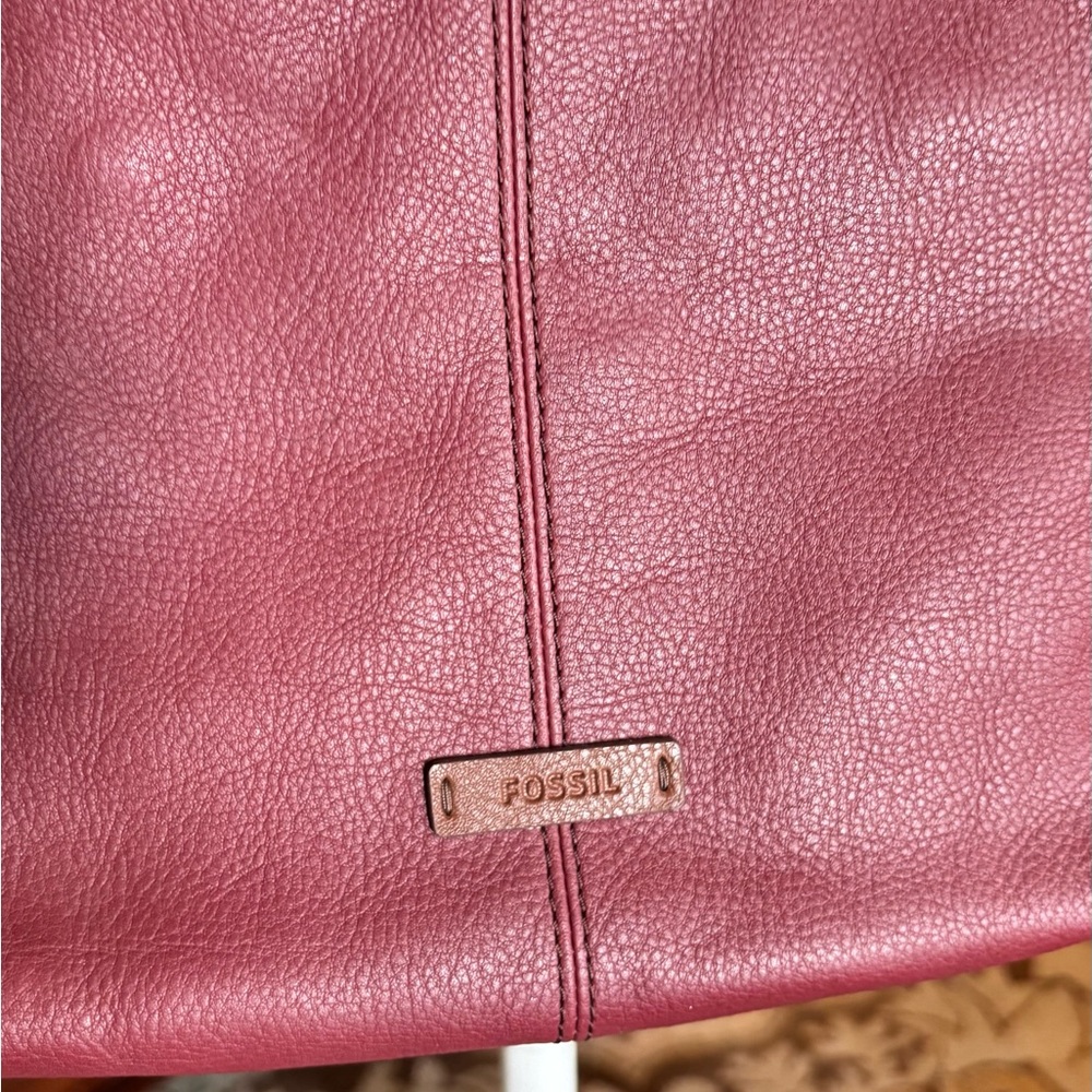 Fossil Burgundy Leather Crossbody Bag - Picture 2 of 6
